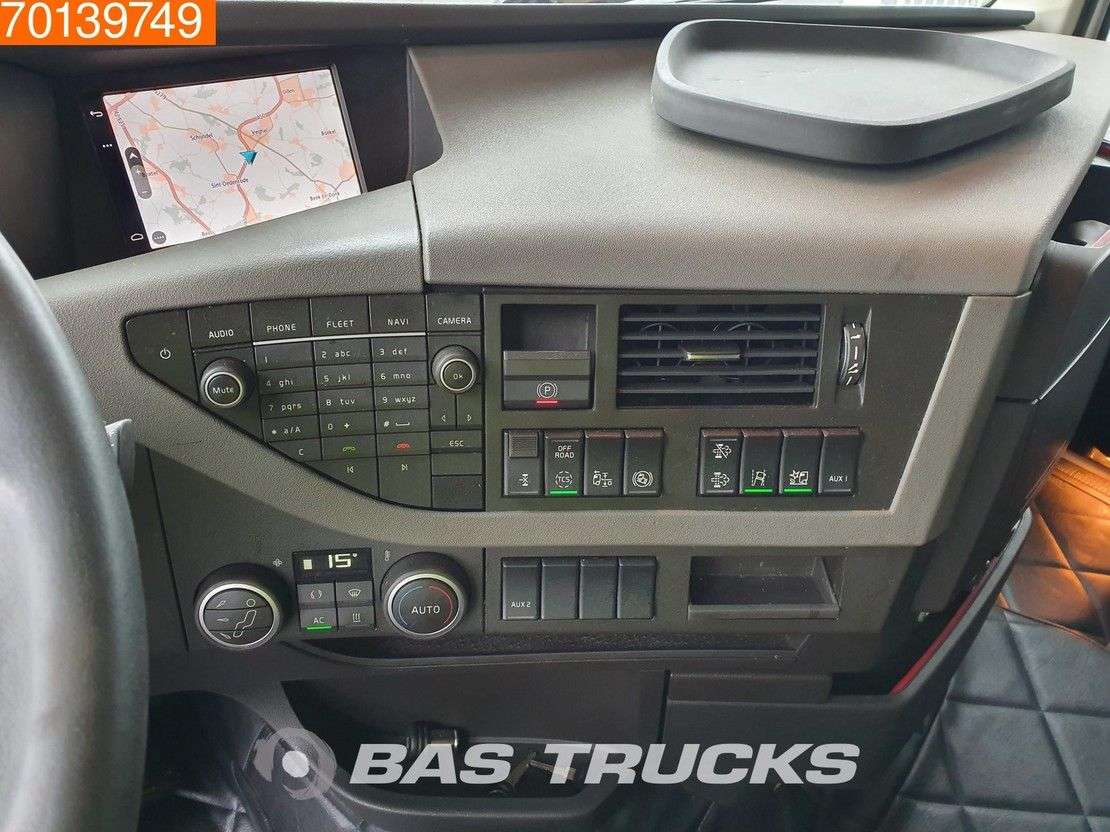Volvo FH 460 4X2 VEB+ ACC 2x Tank Navi - Photo 10