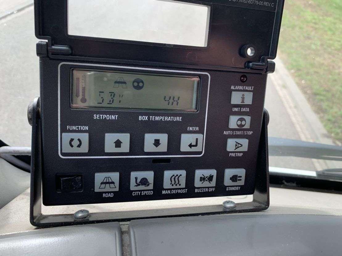 Renault PREMIUM 270 dci euro 5 year 2013 - Photo 12