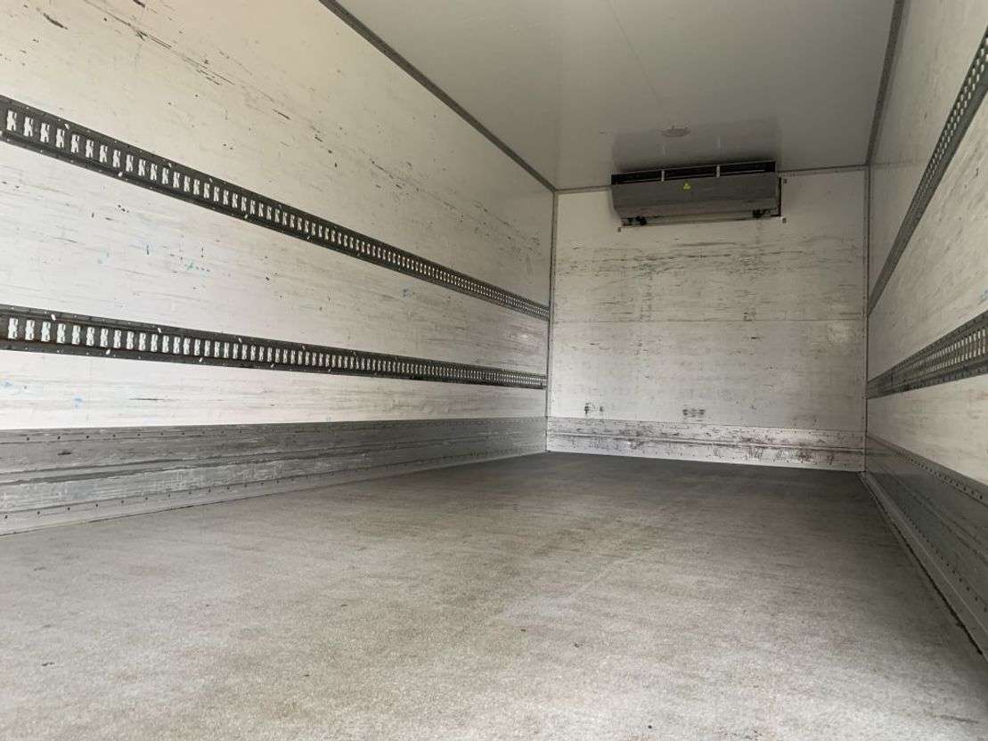 Renault PREMIUM 270 dci euro 5 year 2013 - Photo 4